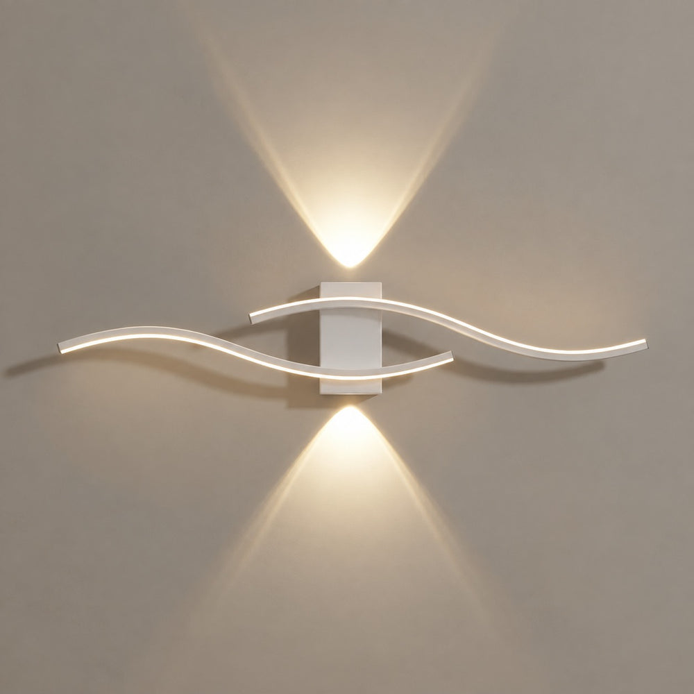 Applique murale salon LED, design moderne et simple - applique vague blanche allumee vue de face #blanc