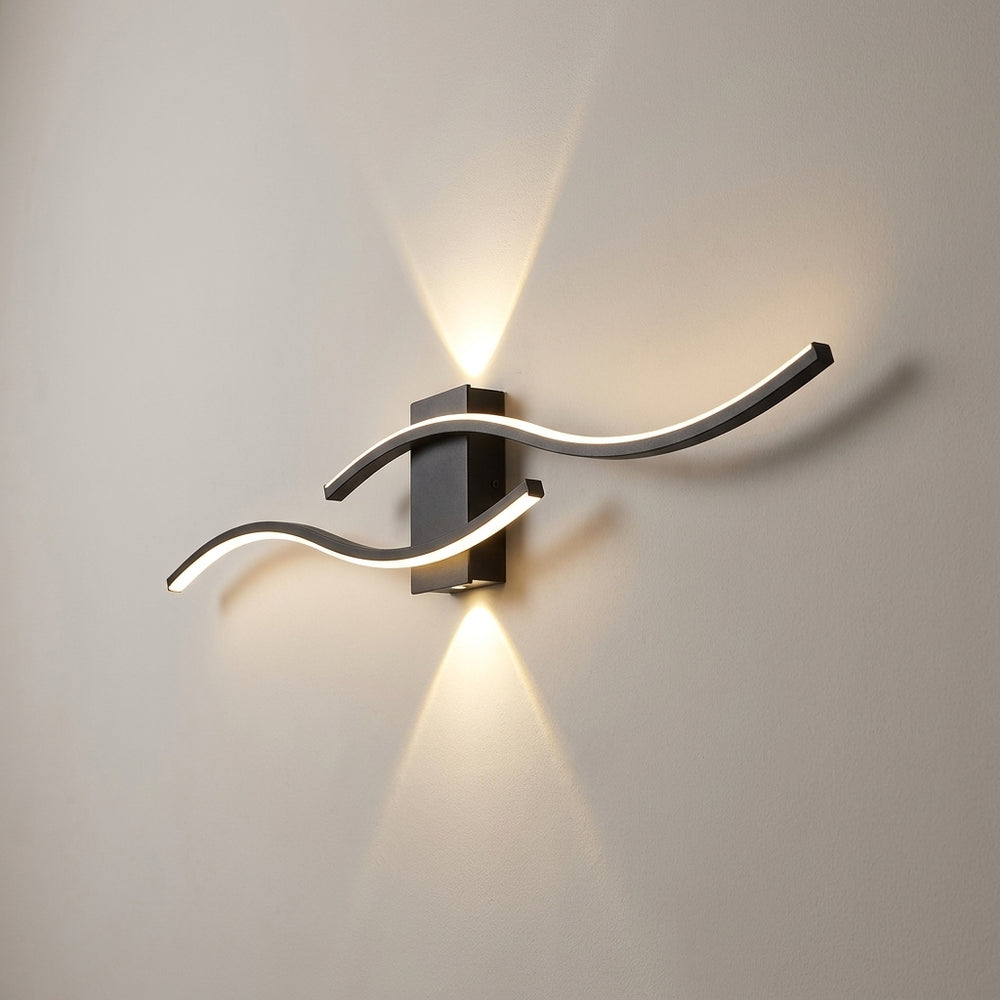 Applique murale salon LED, design moderne et simple - applique vague noire vue de cote #noir