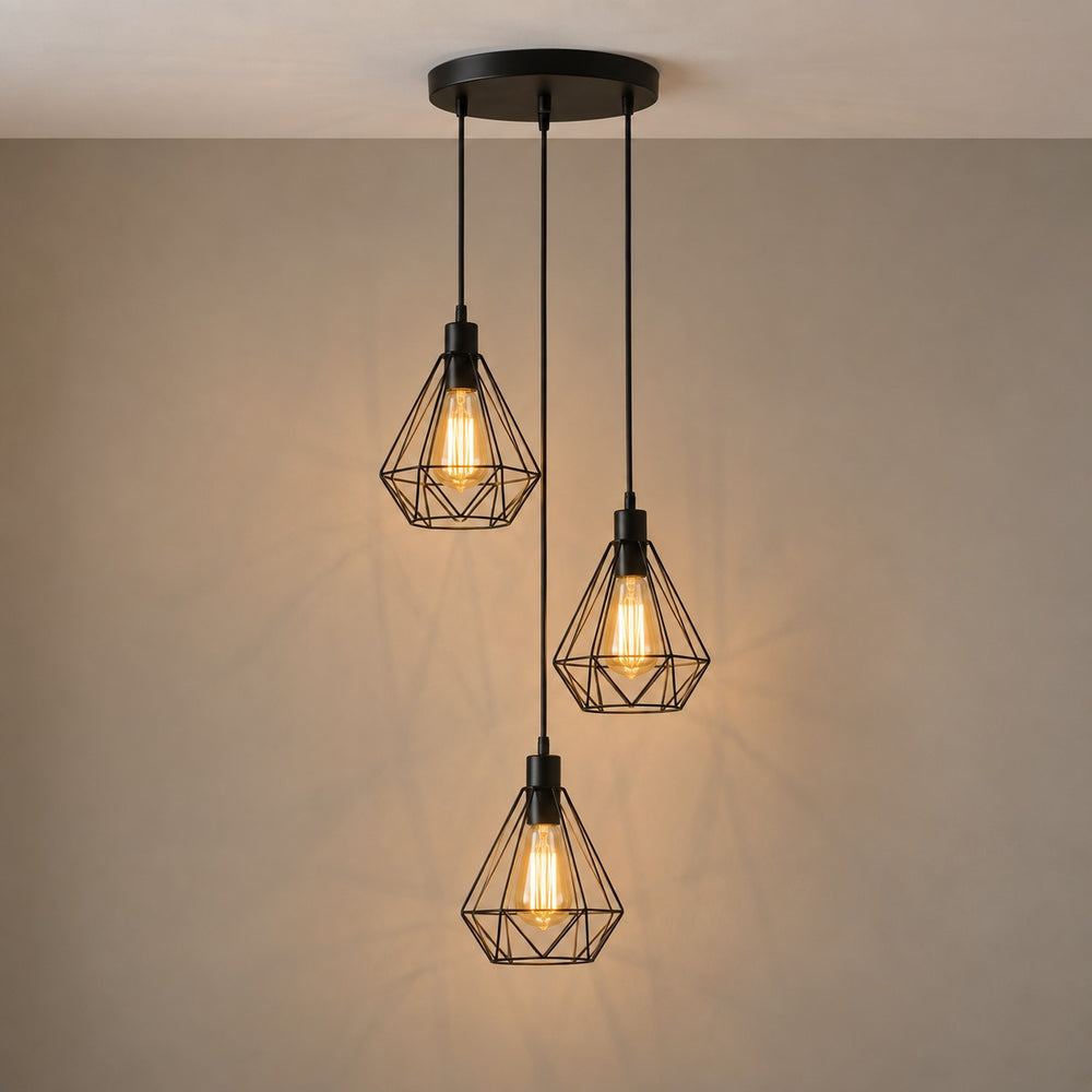 Lustre salon 3 lumières cage métal noir, style industriel - lustre cage allume vue de face