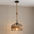 Suspension salon corde et métal noir, style industriel Ø 30 cm - suspension grange allumee vue de face